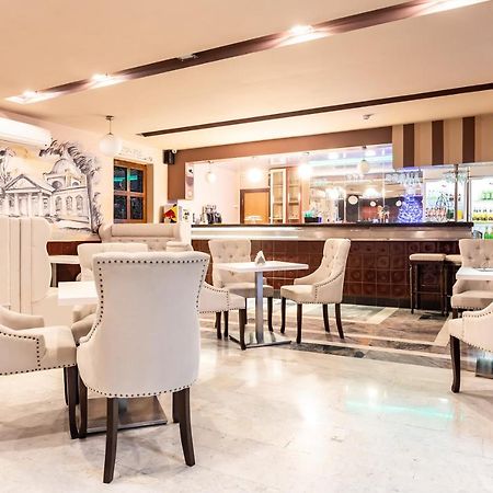 Turist Hotel Gomel Exterior foto