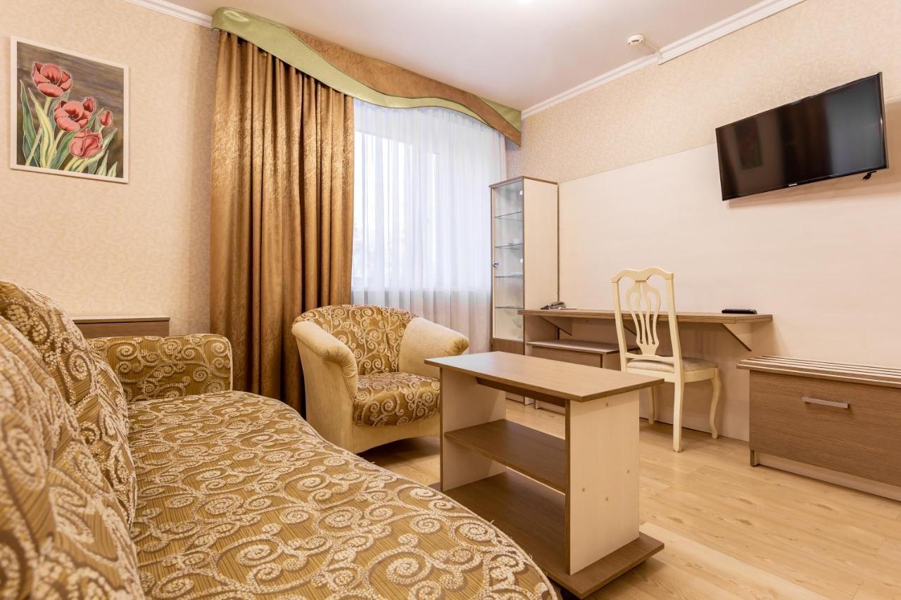 Turist Hotel Gomel Exterior foto